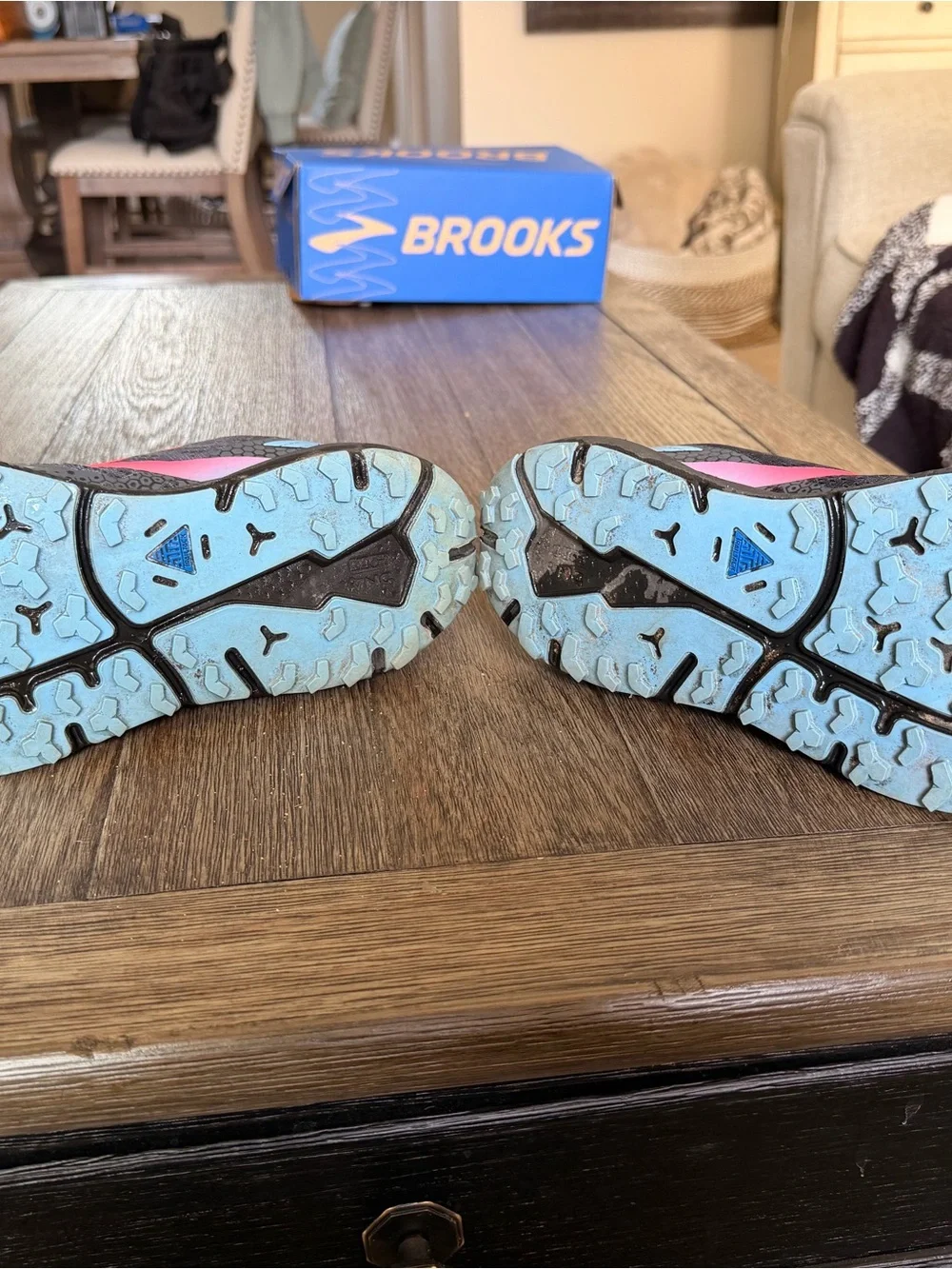 Brooks Women’s Divide 3